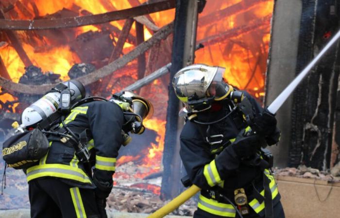 Paese della Savoia: due incendi questo mercoledì