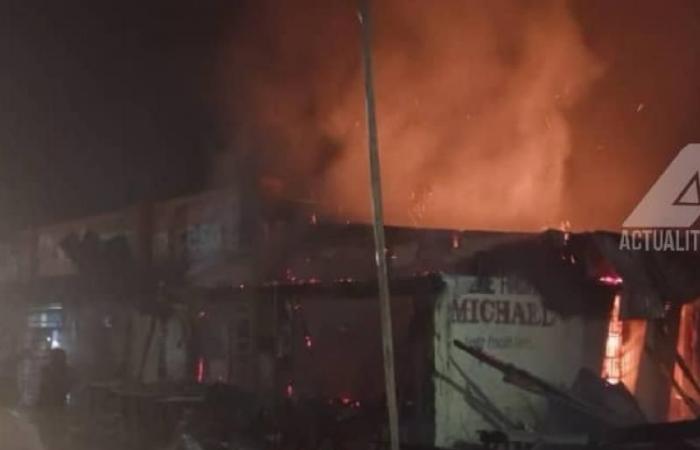 Masi-Manimba: articoli e case commerciali distrutti in un incendio sulla RN1