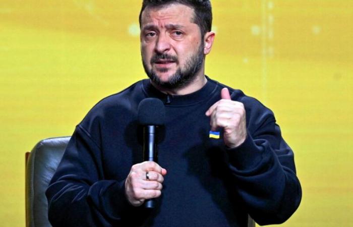 Zelenskyj confida la sua paura di vedere bloccati gli aiuti americani