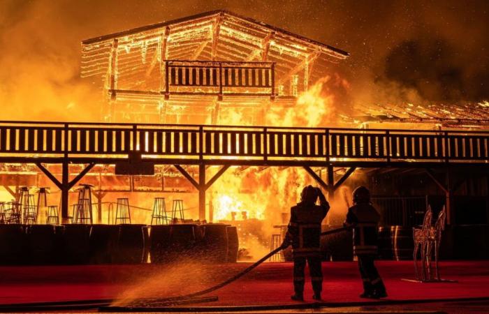 La stufa elettrica provoca un incendio in casa