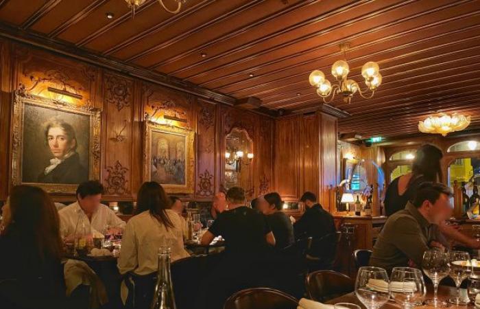 La Renommée: un ristorante chic con una facciata storica e una raffinata cucina francese