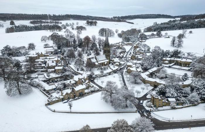 Ultime condizioni meteorologiche: nuovo avviso di neve e ghiaccio emesso dal Met Office come previsto disordine di viaggio