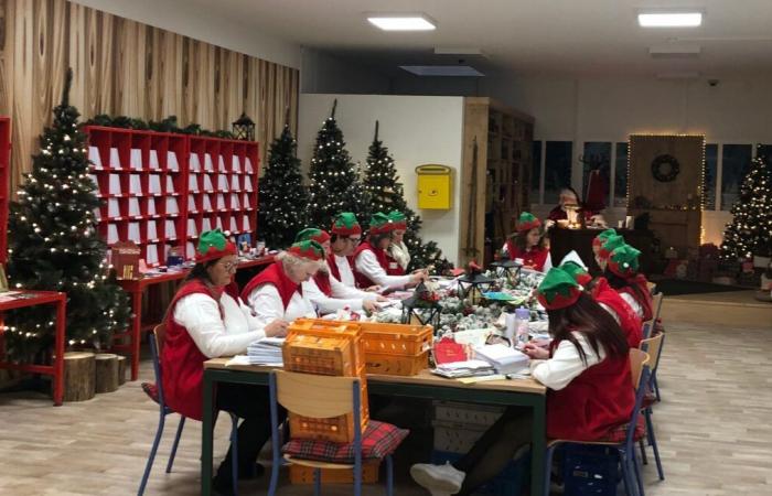 “I bambini non pensano solo a se stessi”, dice un elfo della segreteria di Babbo Natale