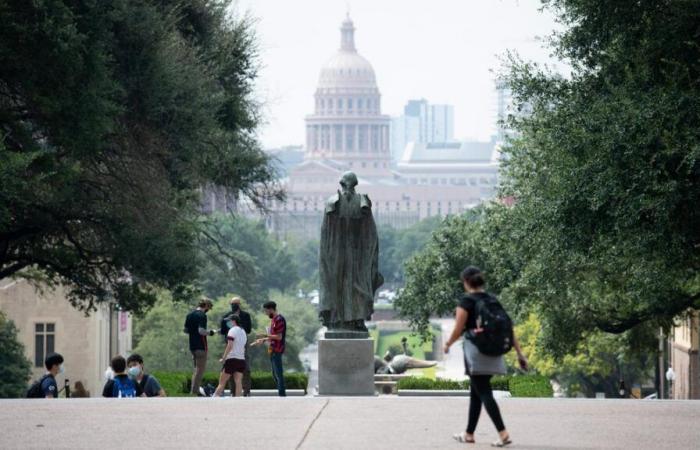 Il sistema dell'Università del Texas annuncia l'idoneità alle lezioni gratuite