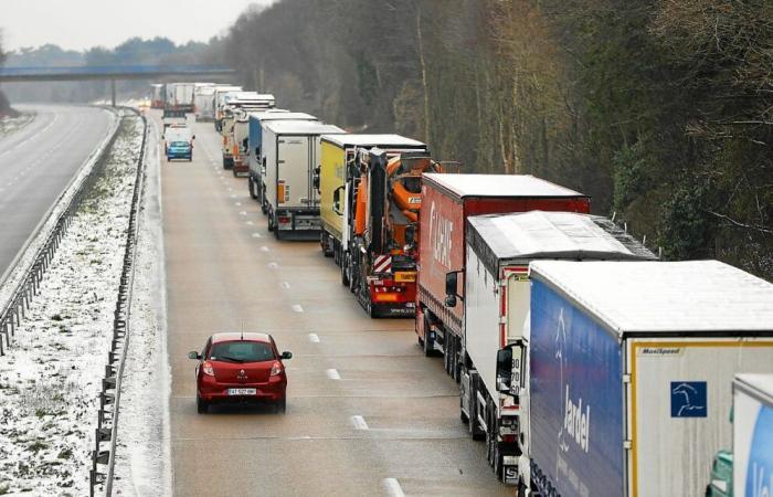 Neve in Bretagna: ecco le limitazioni alla circolazione di mezzi pesanti e automobili questo giovedì