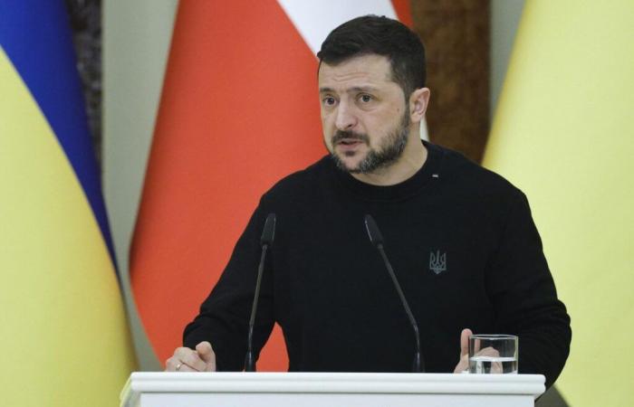 il papa denuncia un “vergognoso disastro”, Zelenskyj su Fox News