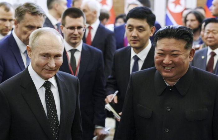 Sul fronte compaiono mine antiuomo e Putin invia una leonessa all'amico Kim Jong-un