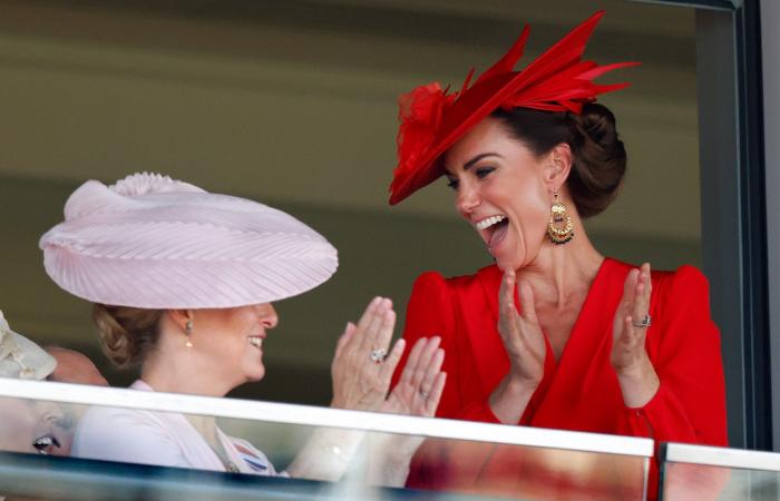 Kate Middleton: la duchessa di Edimburgo è la “sorella maggiore che non ha mai avuto” dicono gli esperti della famiglia reale