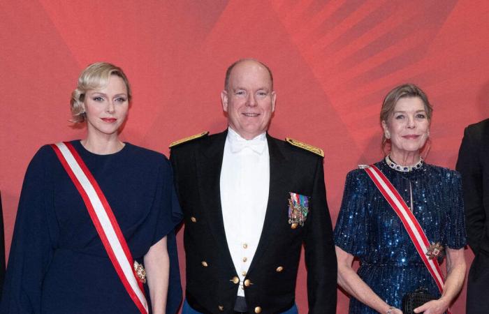 La principessa Caroline brilla accanto ai suoi affascinanti figli al gala del National Day con Alberto II e Charlene