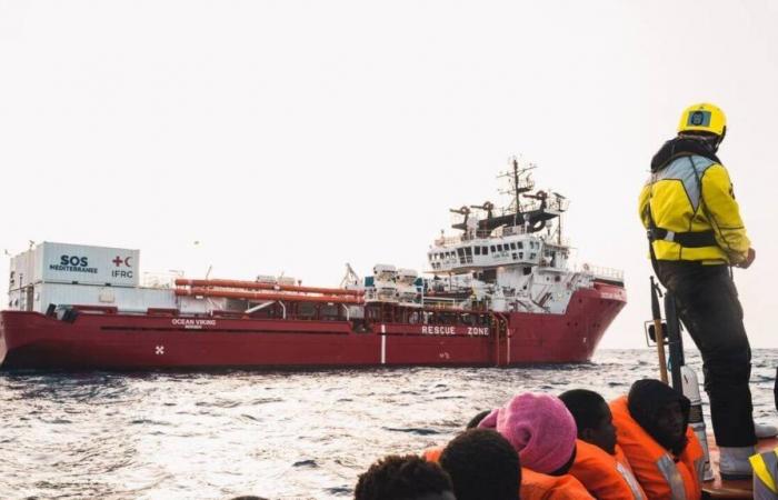 A Parigi la solidarietà si ferma per salvare vite umane in mare