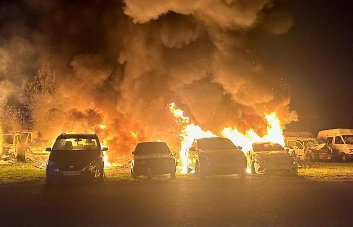 Violento incendio in un garage nei Pirenei: un atto volontario e doloso privilegiato