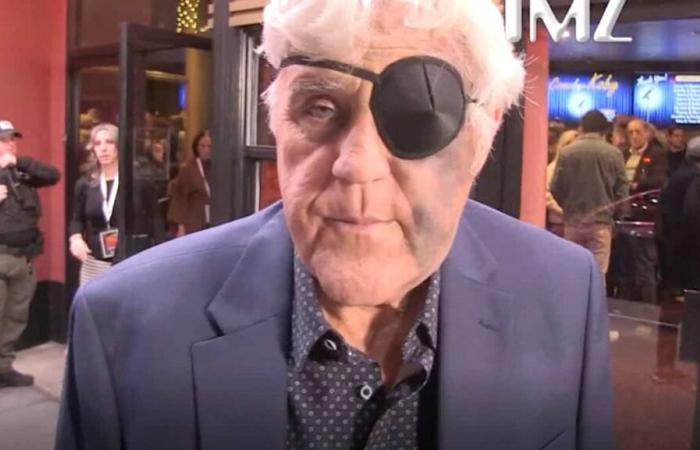 Jay Leno danneggiato dopo essere caduto da una collina di 60 piedi