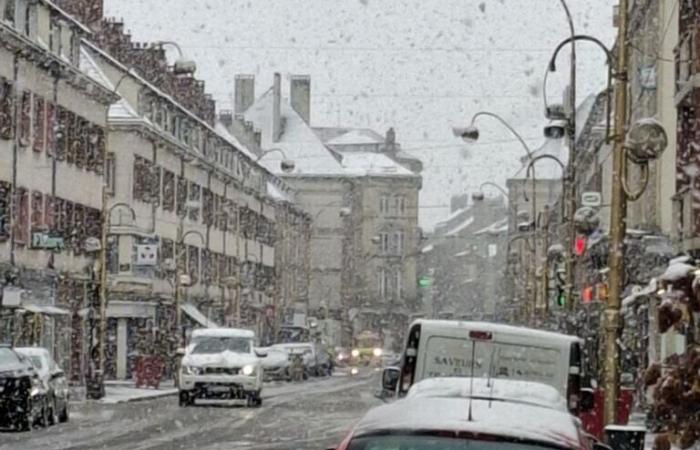 25 cm in alcuni punti, trasporti scolastici fermi…