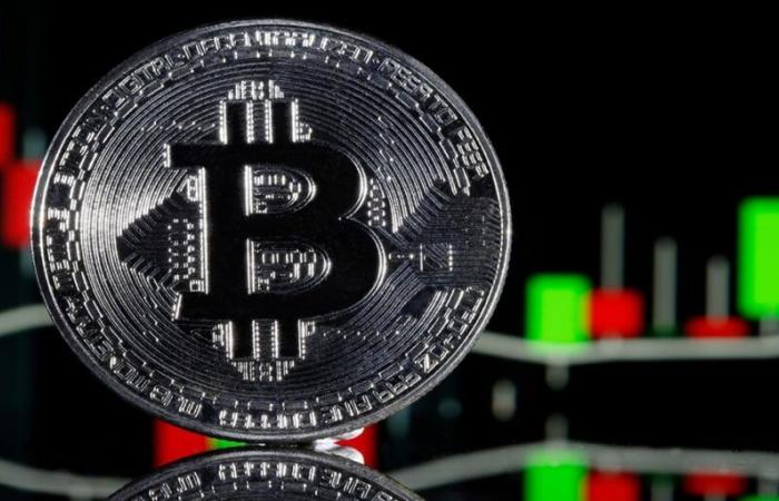 bitcoin supera per la prima volta la soglia dei 95.000 dollari