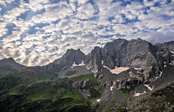 Un escursionista scopre accidentalmente un ecosistema lacustre di 280 milioni di anni nelle Alpi italiane