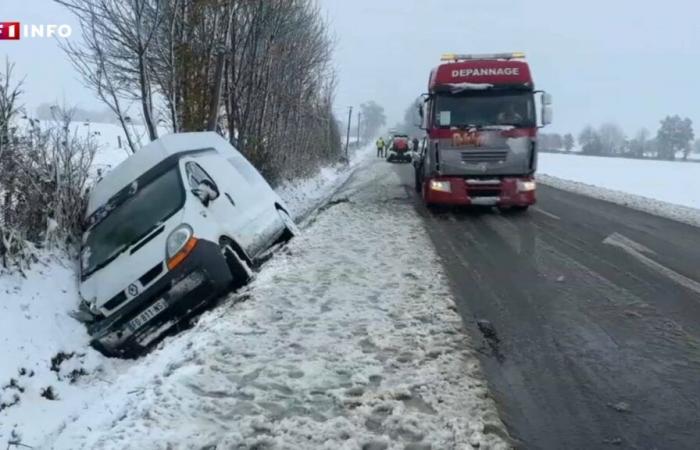 “Ogni cinque minuti, un'auto in un fosso”: automobilisti sorpresi dalla neve nell'ovest della Francia