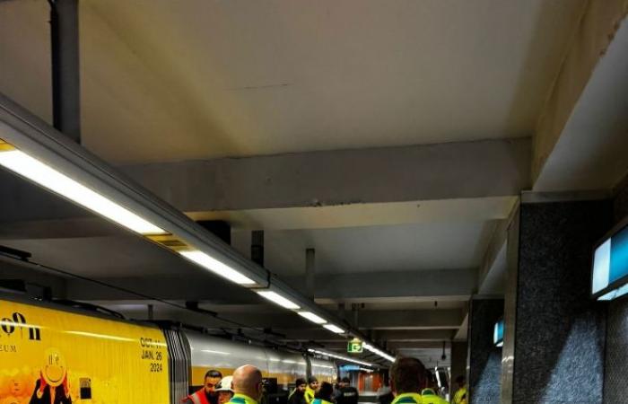 “Grande presenza di emergenza”, “accesso chiuso”: cosa è successo alla stazione della metropolitana De Brouckère?