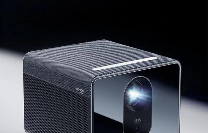 Banggood abbatte il prezzo del videoproiettore laser Fengmi Formovie X5 4K grazie a questo codice promozionale