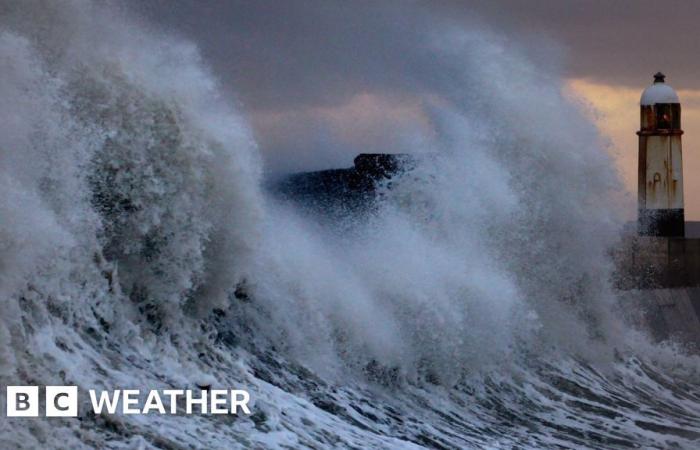 La tempesta Bert colpirà il Regno Unito con la nuova allerta meteo emessa per il fine settimana