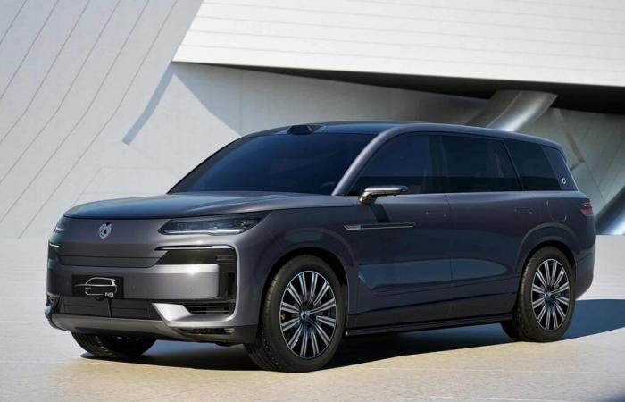 Denza N9, la Range Rover elettrica ante litteram