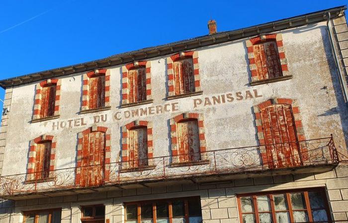 Questo vecchio hotel dell'Aveyron sarà ristrutturato per ospitare uffici e progetti culturali