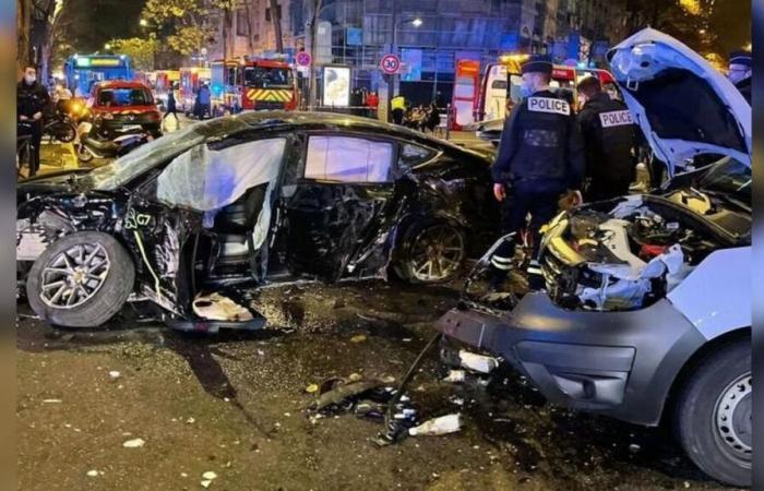 Terribile incidente mortale con una Tesla a Parigi: incriminato il conducente, inchiodata la casa costruttrice