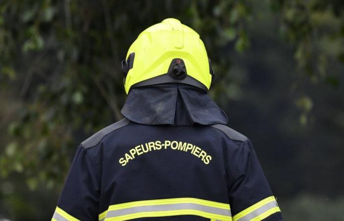 Una casa disabitata prende fuoco a Montluçon