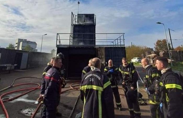 Il personale della SDIS dell'Ille-et-Vilaine incontra i loro omologhi della SDIS delle Ardenne per uno scambio di pratiche sulla ventilazione operativa presso L'Hermitage