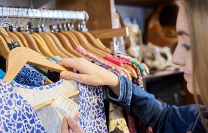 Il prezzo dell'abbigliamento testato dal Made in China e di seconda mano