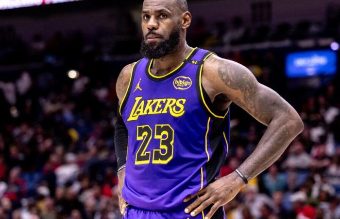 NBA: perché LeBron James lascia temporaneamente i social network