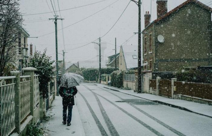 LIVE – Tempesta Caetano: traffico difficile, rischio valanghe, scuole chiuse… Francia sotto la neve