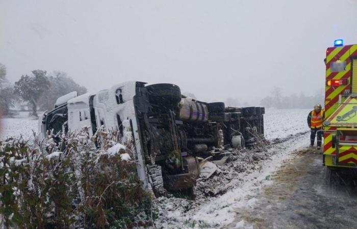 la neve provoca incidenti nella Manica