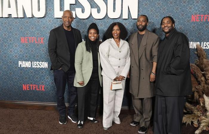 Denzel e la sua famiglia alla première di Lezione di pianoforte