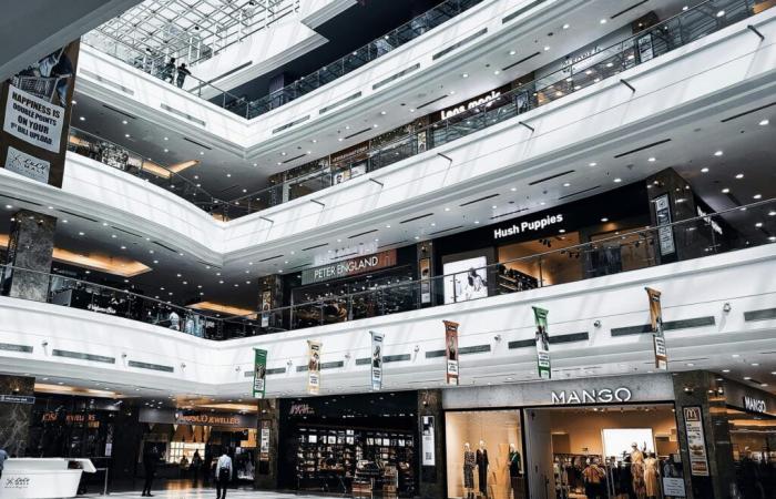 Dior, Cartier, Balenciaga: i prodotti di questo centro commerciale sono in vendita tutto l’anno