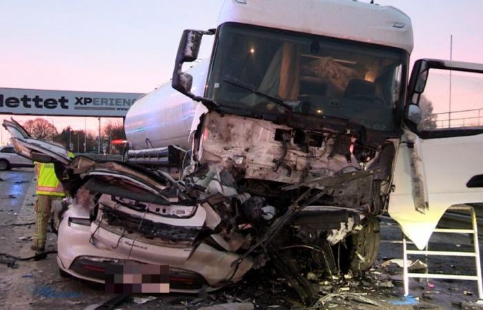 Ghiaccio nero sulle strade nella notte, vigili del fuoco travolti: “Una notte così, raramente la passiamo in cava”