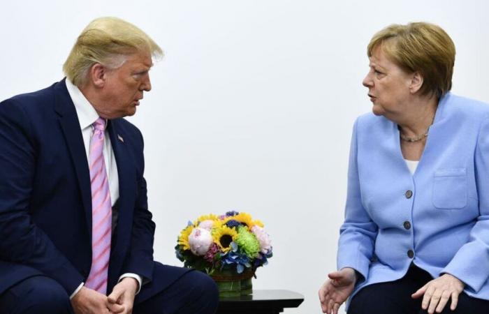 Angela Merkel descrive nelle sue memorie un Trump “affascinato” dagli autocrati