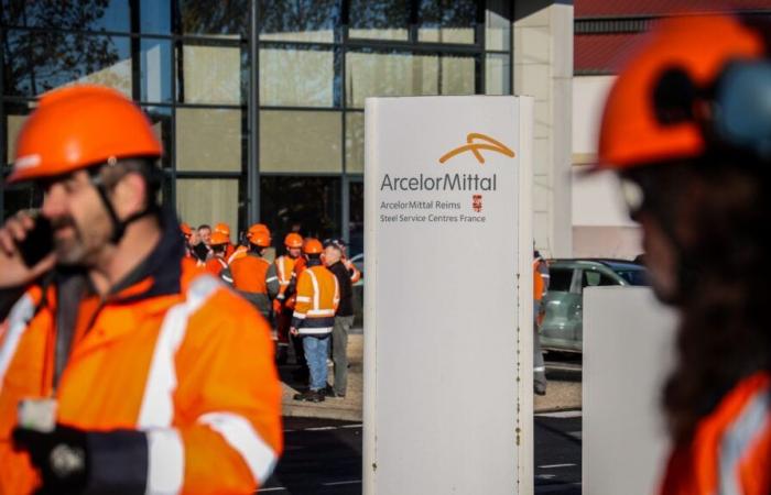 Minacciati di chiusura, i dipendenti della sede ArcelorMittal di Denain continuano lo sciopero almeno fino a lunedì