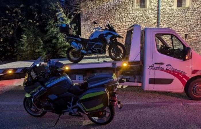 pane benedetto per la polizia