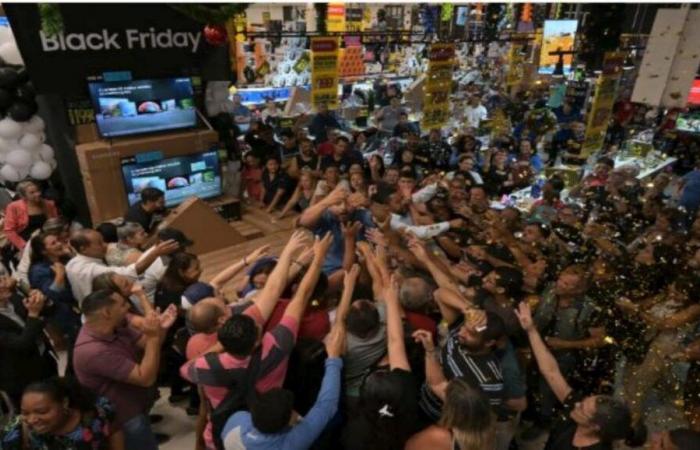 Video. Da dove viene il Black Friday e perché si chiama “Black Friday”?