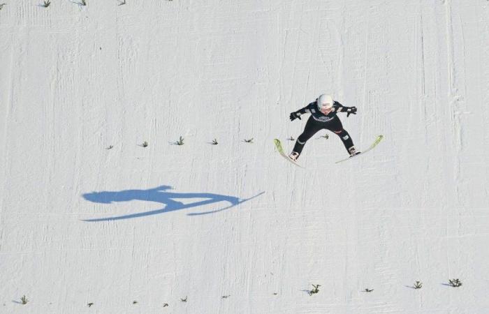 Salto con gli sci | “Devo mantenere la calma, riuscire a guidare e divertirmi”: un anno dopo aver vinto e preso il pettorale giallo, Joséphine Pagnier torna a Lillehammer, la terra delle sue imprese | rivista nordica | N. 1 Biathlon