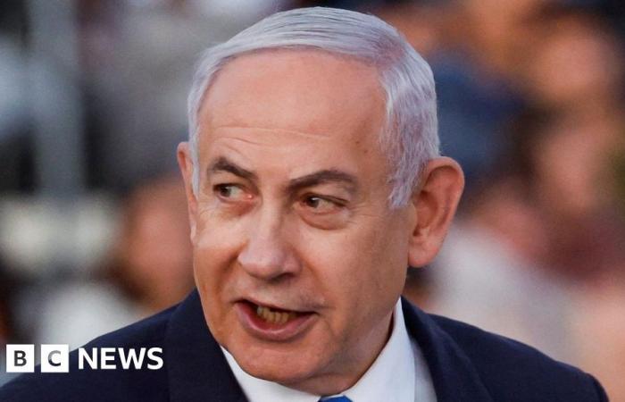 Il numero 10 indica che Benjamin Netanyahu rischierà l’arresto se entrerà nel Regno Unito