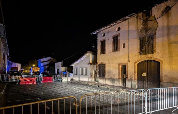 A sud di Tolosa, una parte di questa casa crolla: quattro persone vengono trasferite