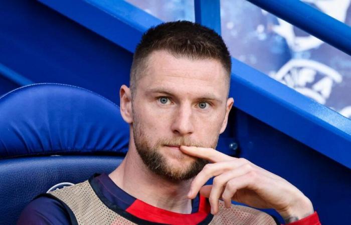 Milan Skriniar ha 3 porte di uscita