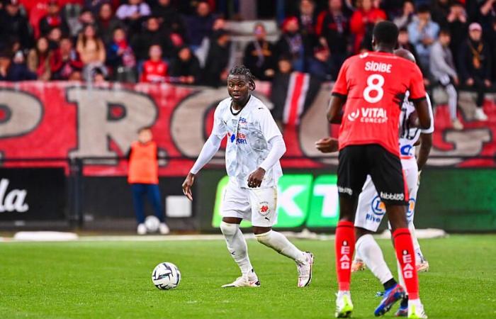 Guingamp – Amiens SC: problemi, composizioni, storia