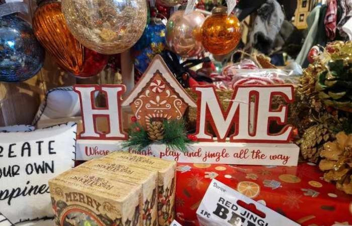 Seine-et-Marne: comincia a somigliare molto al Natale… A Bailly-Romainvilliers, The Store US & Canada a revêtu son manteau blanc !