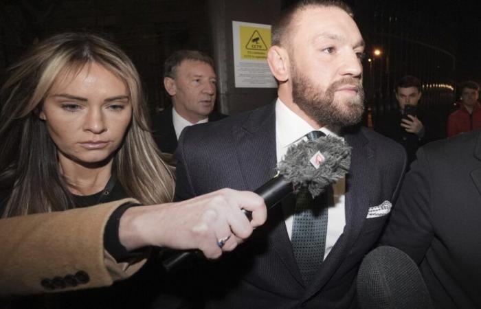 Conor McGregor deve pagare $ 250.000 a una donna che dice di averla violentata, decide la giuria civile