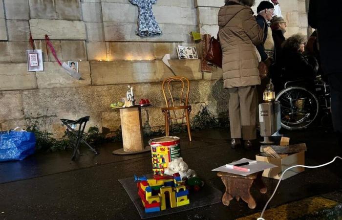 “Abbiamo buttato fuori la casa”: manifestazione davanti alla prefettura della Côte-d’Or contro l’espulsione di due famiglie