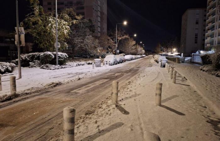 LIVE: neve e ghiaccio, la situazione resta complicata nella metropoli di Digione