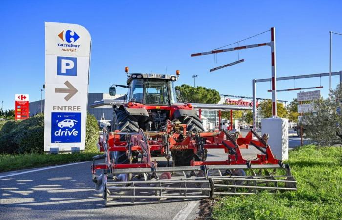 i blocchi continuano, la rabbia rimbomba nel sud-ovest