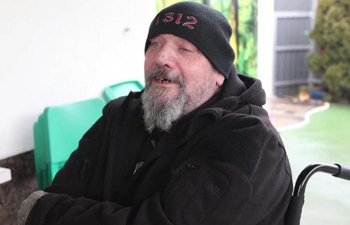 L'icona degli Iron Maiden Paul Di'Anno riceve un emozionante addio finale a Londra